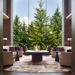 Higashiyama Village, A Ritz-carlton Reserve Niseko
